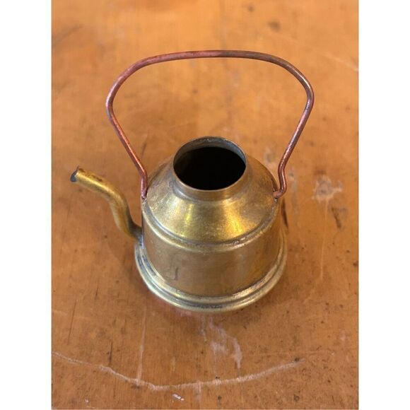 ANTIQUE HANDMADE SOLDERED MINI COPPER BRASS KETTLE 2.25" HOLLAND - Picture 3 of 7